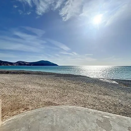 T3 Avec Jardin, Acces Direct - Fr-1-770-43 Saint-Cyr-sur-Mer