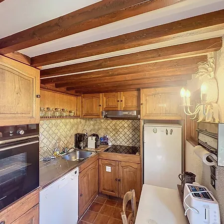 Apartmán T3 Avec Jardin, Acces Direct - Fr-1-770-43