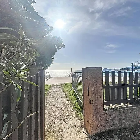 T3 Avec Jardin, Acces Direct - Fr-1-770-43 Saint-Cyr-sur-Mer